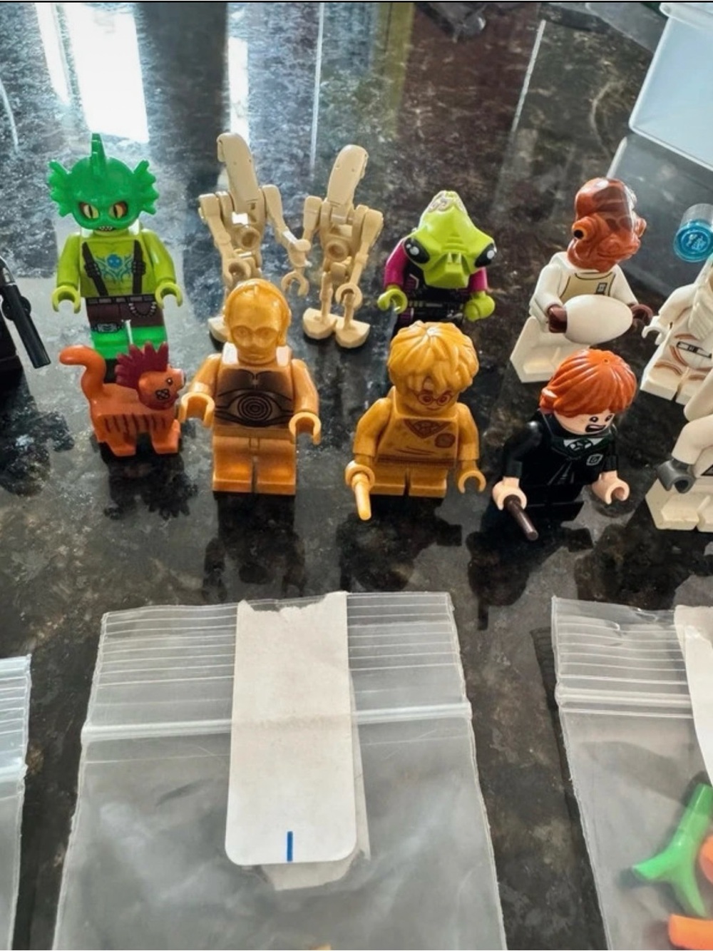 LEGO Mini Figures - Picture 6 of 7